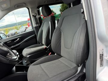 Mercedes V 250 - 12