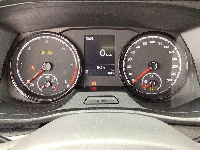 Fahrzeugabbildung Volkswagen T6.1 Transporter TDI Kasten SHZ AHK RFK GRA KLIM