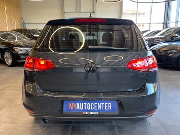 Volkswagen Golf VII Lim.  BMT *NAVI*SZHZ*PDC*TÜV-052027*