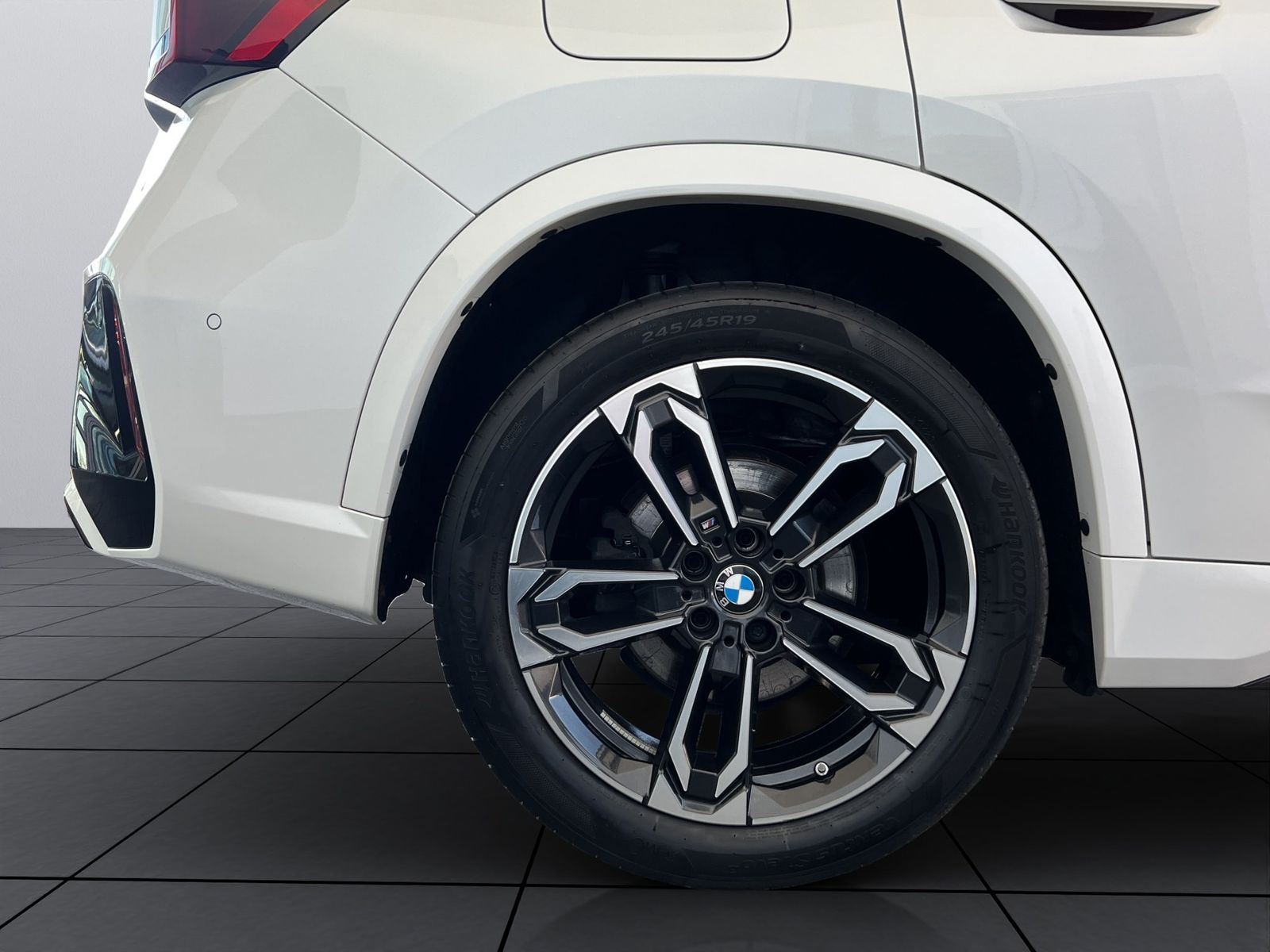BMW X1 xDrive23d M-Sport LED ACC 360° HUD H K AHK foto 5