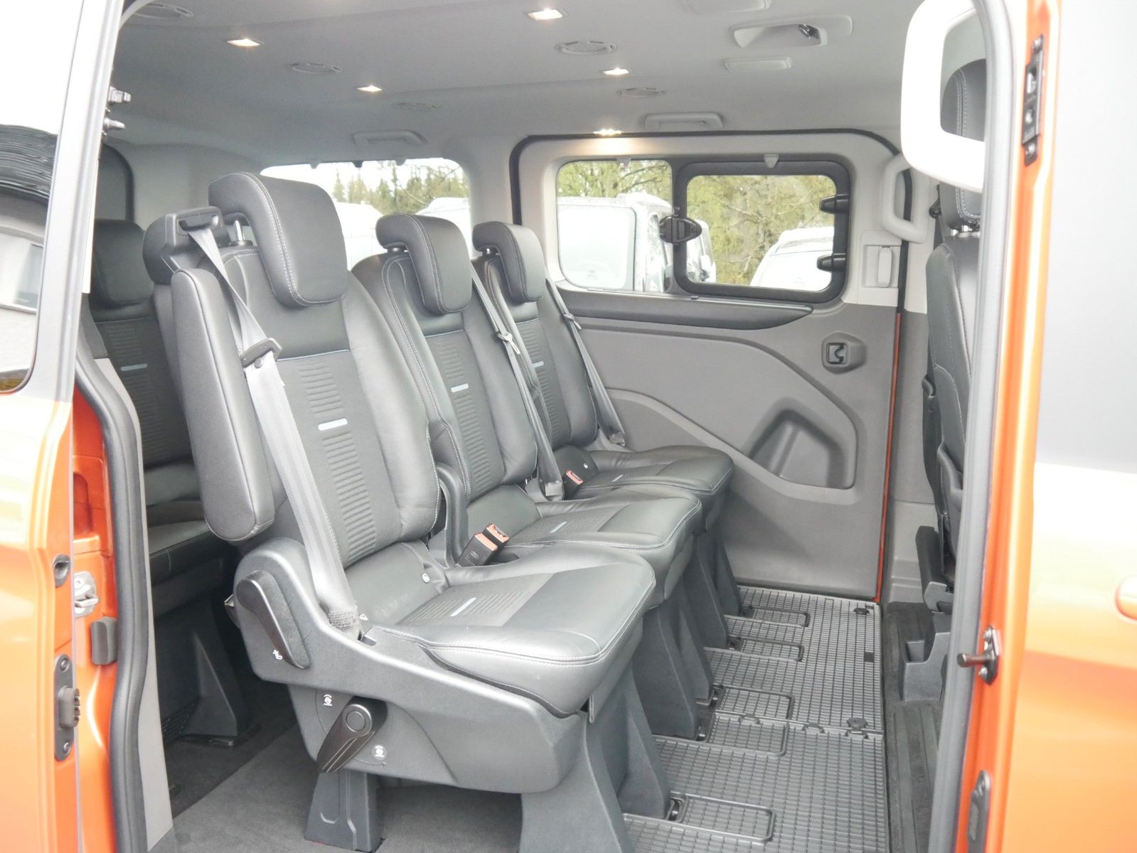 Ford Tourneo Custom Active Xenon BLIS ACC AHZV foto 21