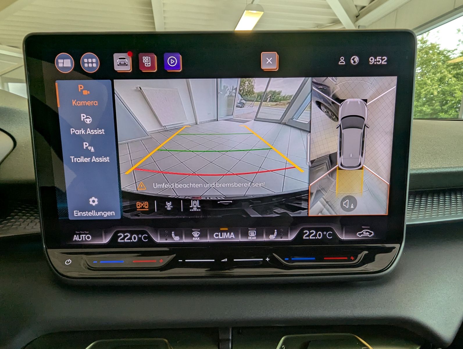 Fahrzeugabbildung CUPRA Terramar 1.5 eTSI Tribe Sennh Matrix HUD AHK 20