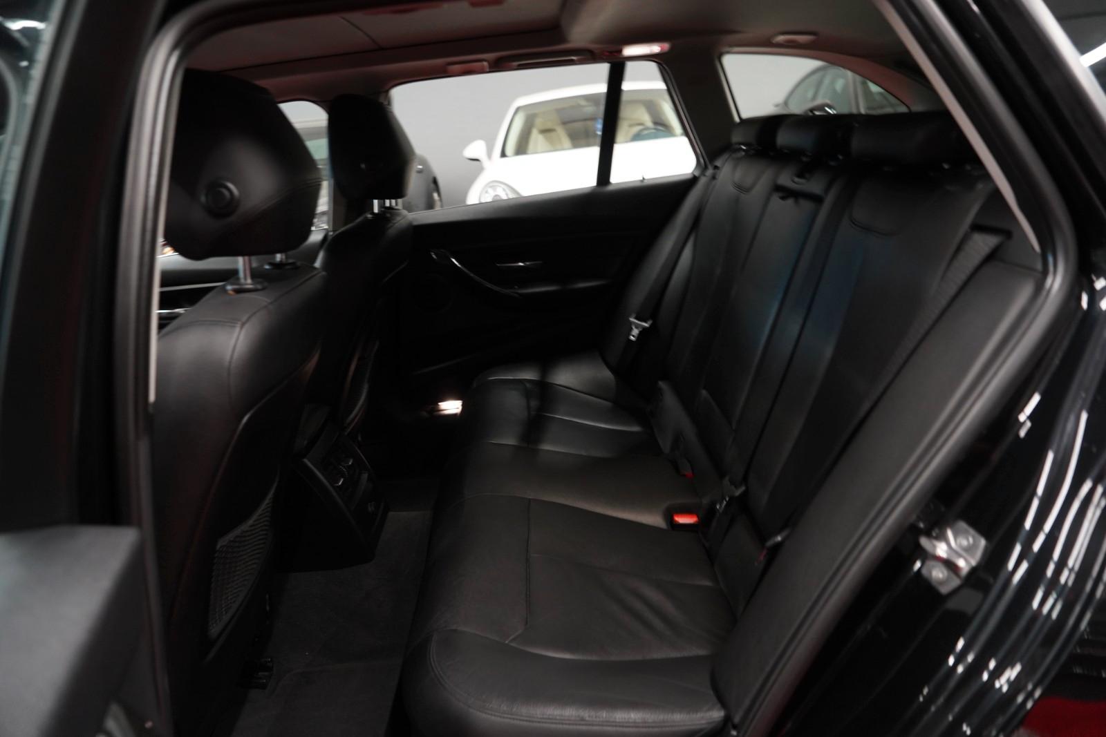 BMW 320d F31 Touring Luxury *2.Hand*Pano*Keyless-Go*