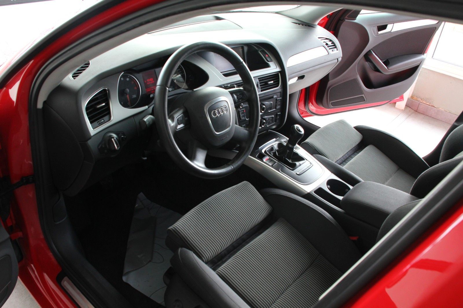 Fahrzeugabbildung Audi A4 1.8 TFSI Lim. Ambition