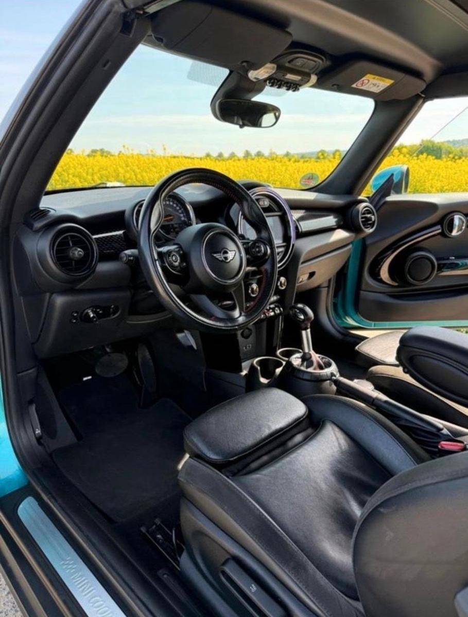 MINI Cooper S Cabrio / JCW-Paket