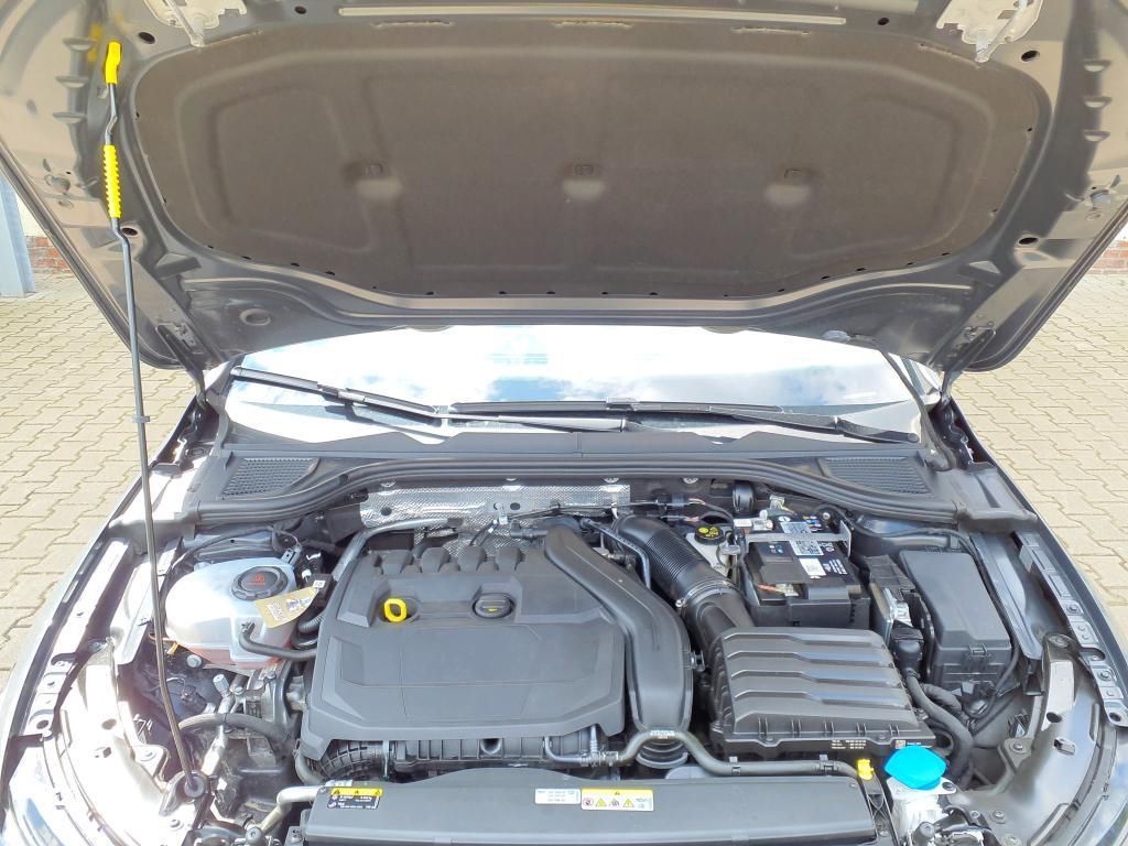 Volkswagen Golf Variant Life1.5 eTSI Klima*Tempo*Nav*PDC*SH