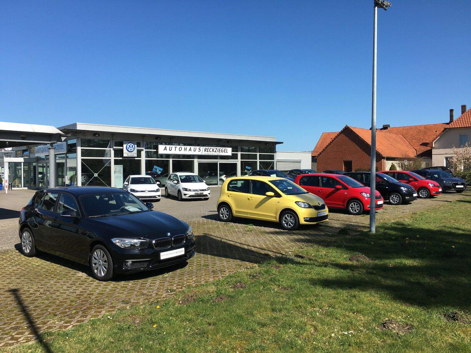 Fahrzeugabbildung Volkswagen Caddy PKW Comfortline BMT