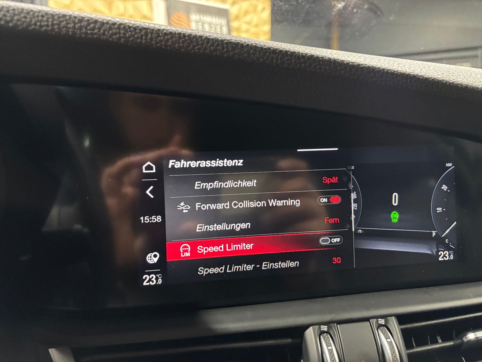 Fahrzeugabbildung Alfa Romeo Giulia Ti Q4/MEMORY/ACC/NAVI/KAMERA/SHZ