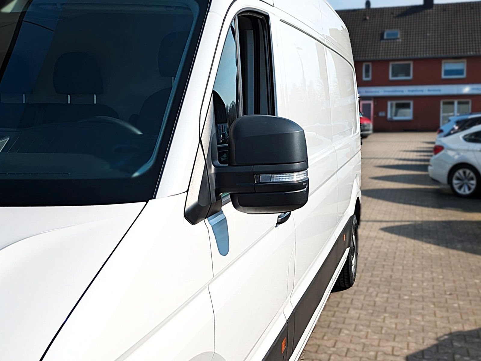 Fahrzeugabbildung Volkswagen Crafter Kasten AUT. L4H2 KLIMA SITZHZG ACC NAVI