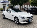 Mercedes-Benz SLK 200 Roadster PDC*SHZ*Navi*Xenon - Mercedes-Benz SLK 200 aus 2015