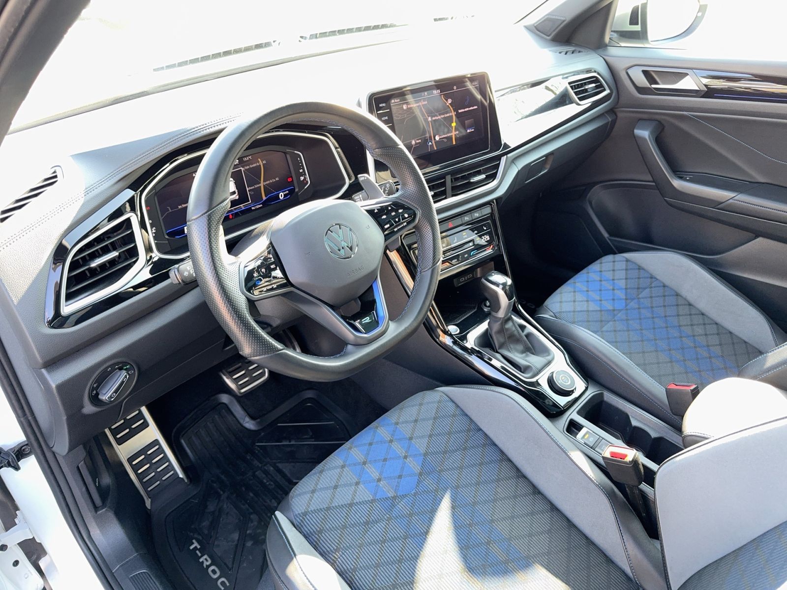 Volkswagen T-Roc - Bild 9
