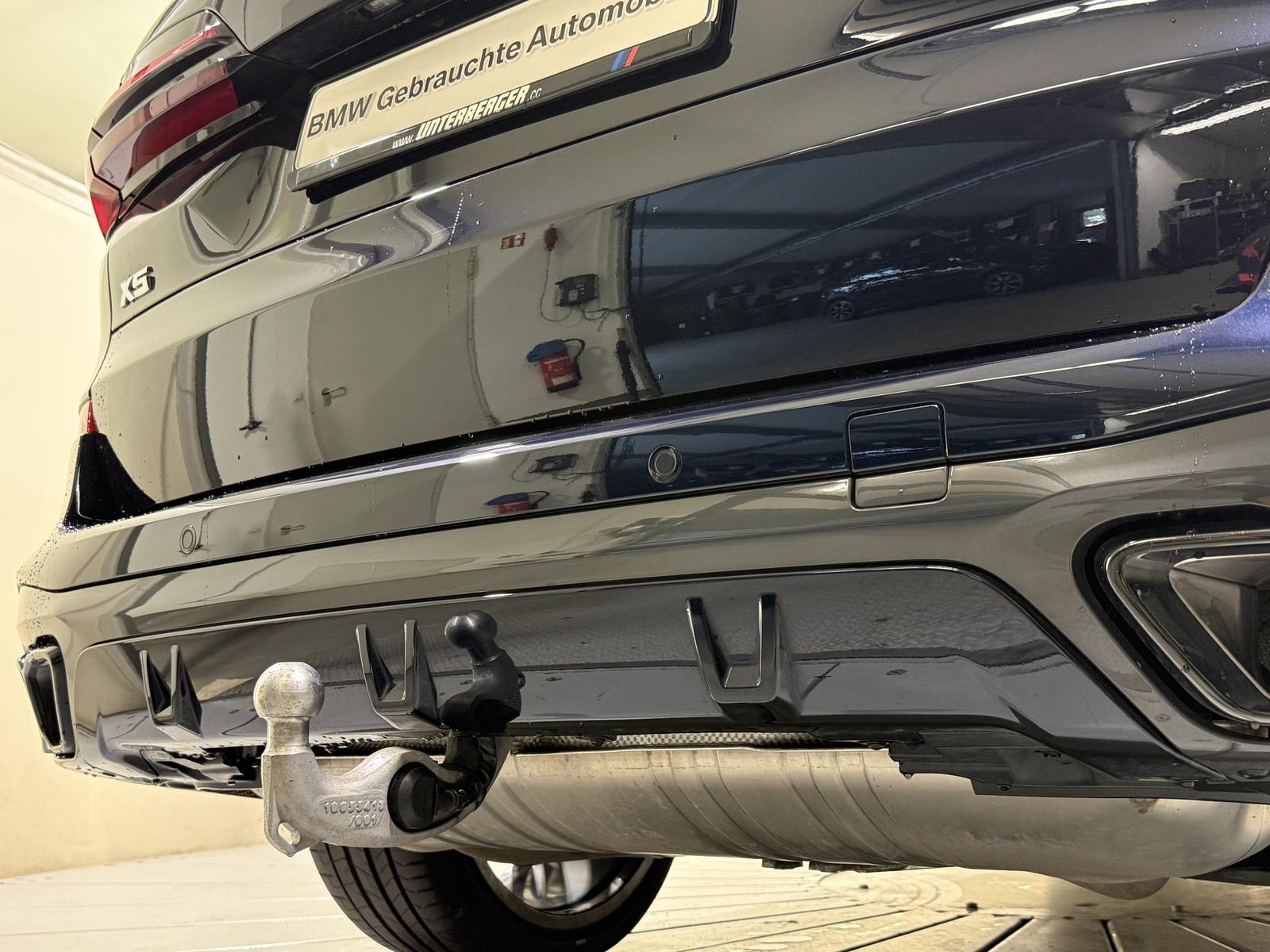 BMW X5 M60i xDrive Standhzg AHK ACC 360° HUD HK Pano