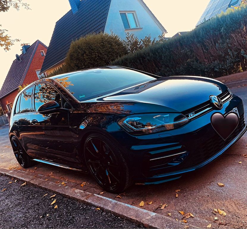 Image of Volkswagen Golf