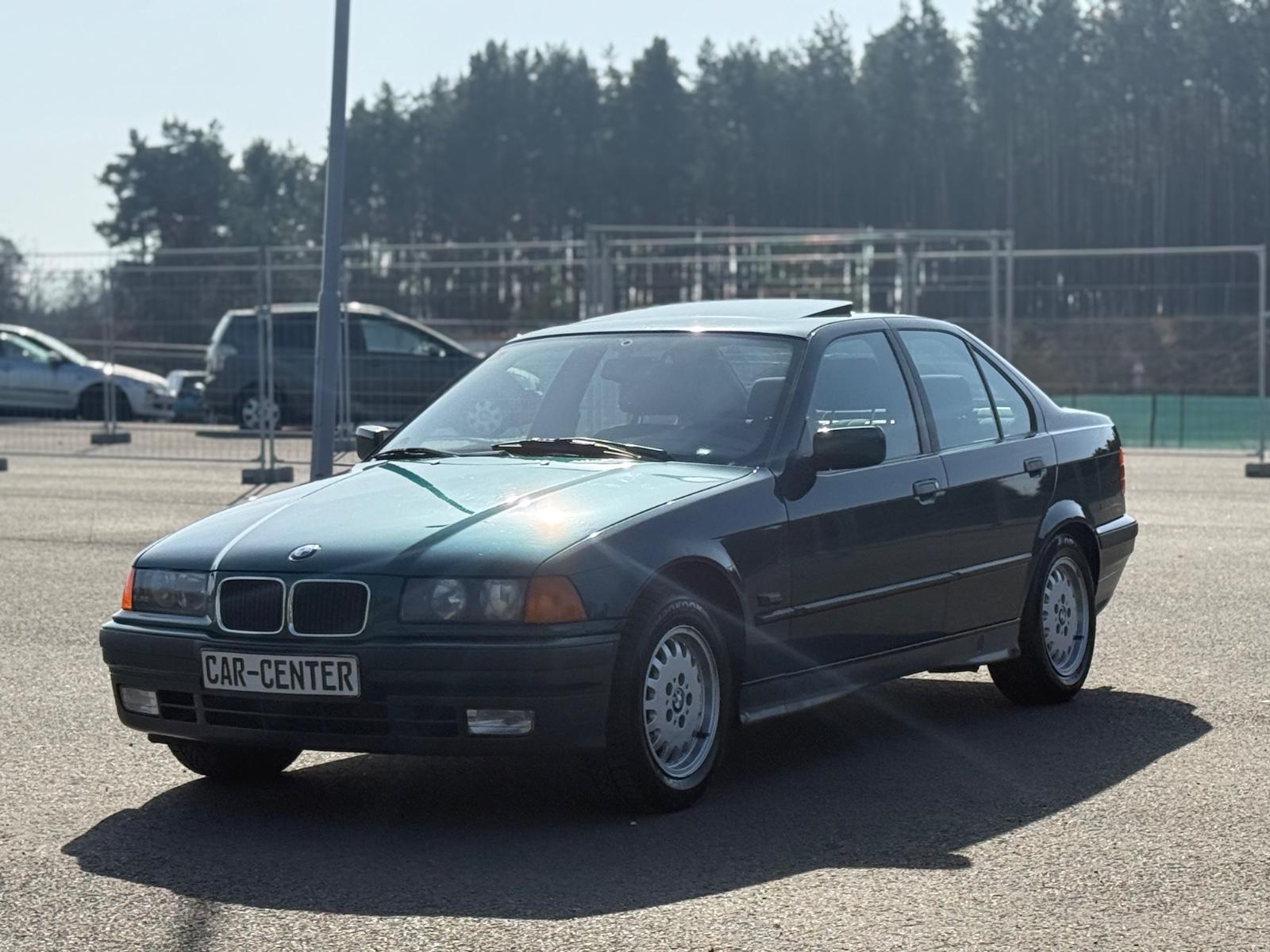 BMW 316i E36 Automatik Scheckheft 1. Vorbesitzer