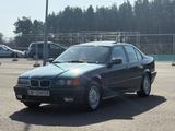 BMW 316i E36 Automatik Scheckheft 1. Vorbesitzer - BMW aus 1995: E36