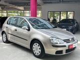 Volkswagen Golf V 1.6 Lim. 5-trg. Trendline AHK Klimaaut - Volkswagen Golf aus 2004: 1.6