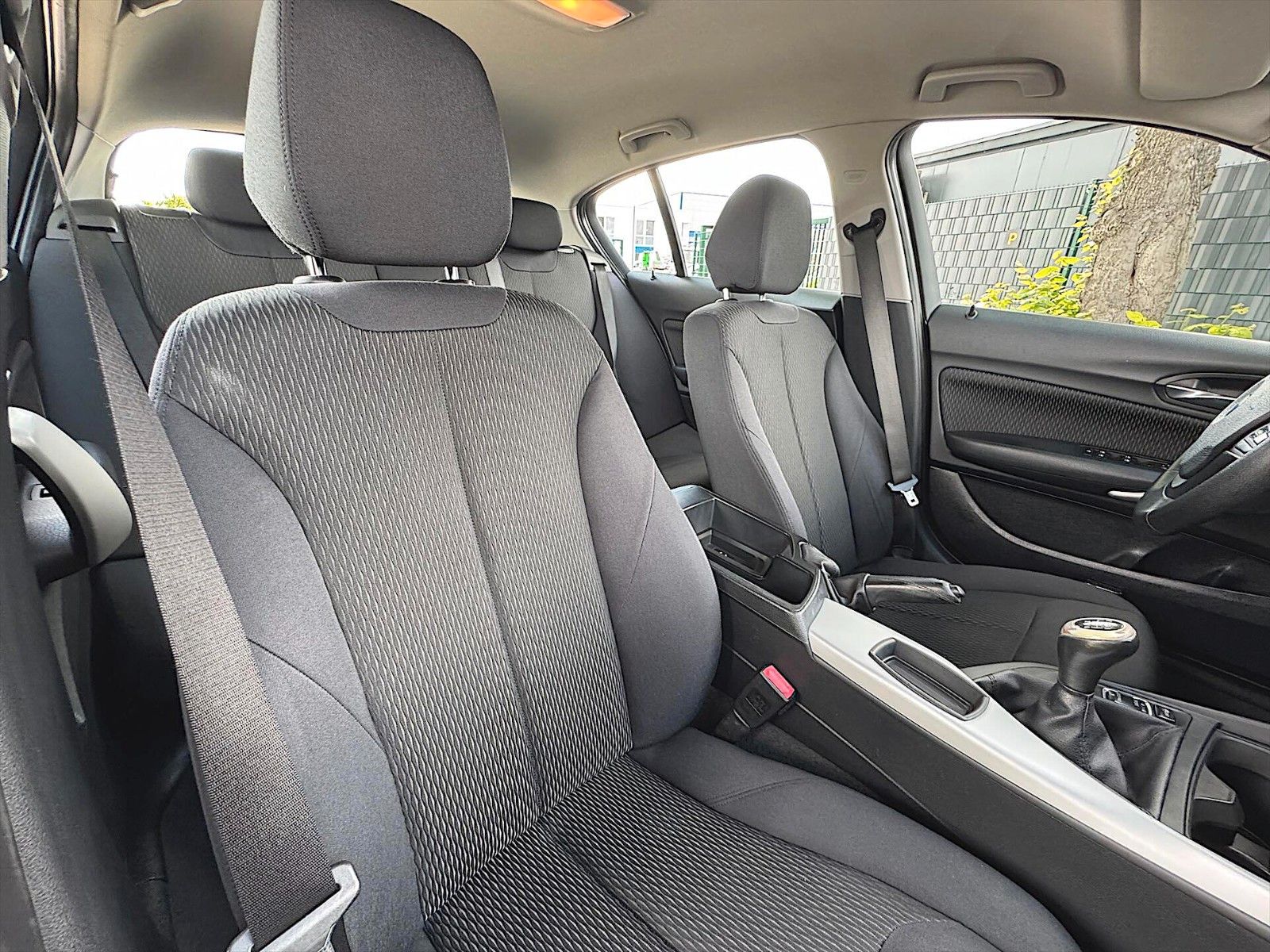 Fahrzeugabbildung BMW 116d Sport Lim. *M-Felgen*Klima*Sitzheizung*