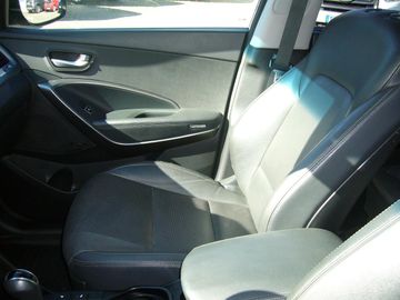 Hyundai SANTA FE - 9