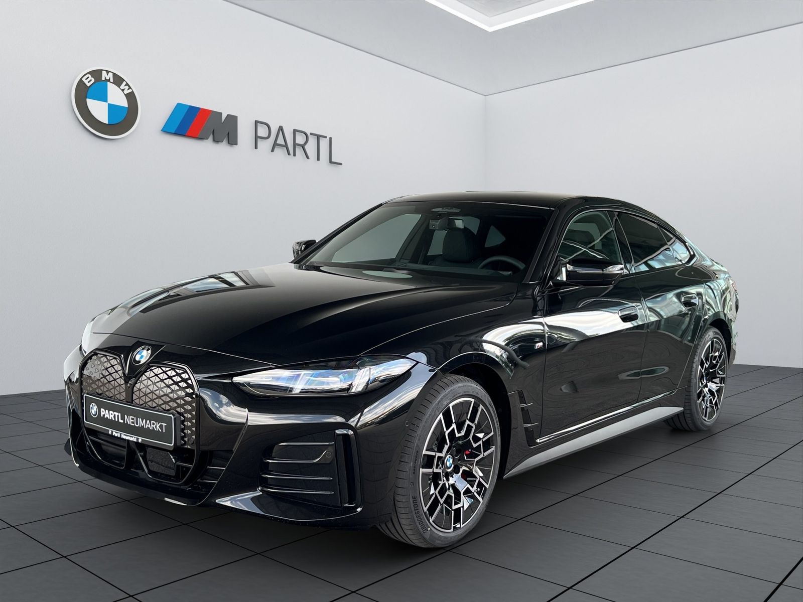 BMW i4 xDrive40 M Sportpaket Pro adapLED AHK HUD ACC
