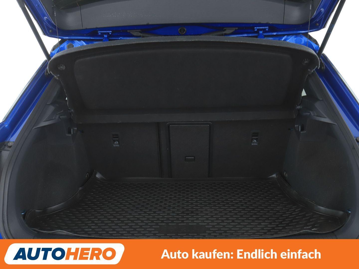 Volkswagen T-Roc 1.5 TSI ACT Sport Aut.*NAVI*LED*ACC*