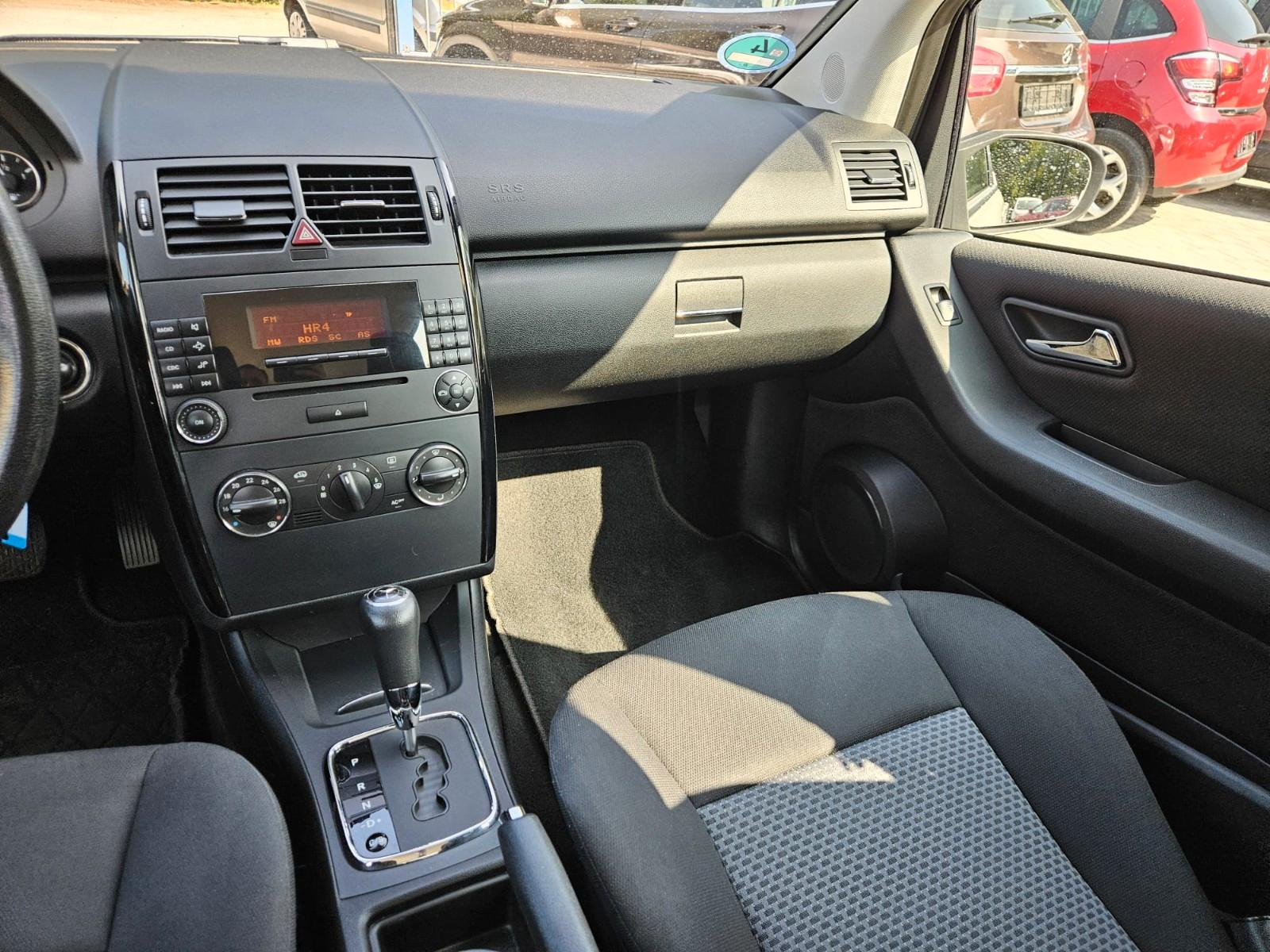 Mercedes-Benz A170 2005 — photo 16