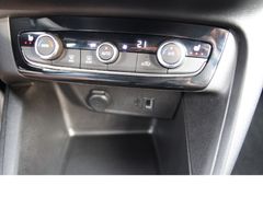 Fahrzeugabbildung Opel Corsa e Elegance*Kamera*Navi*LED-SW*SHZ u. LHZ!*