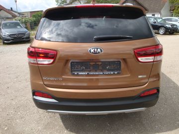KIA Sorento - 4
