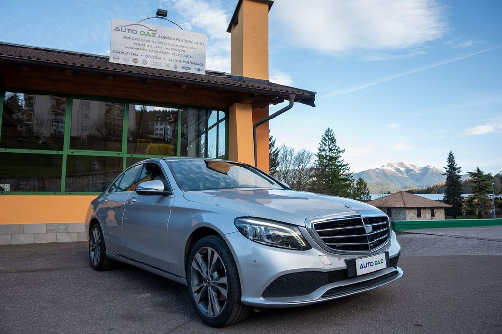 Image of Mercedes-Benz C 220