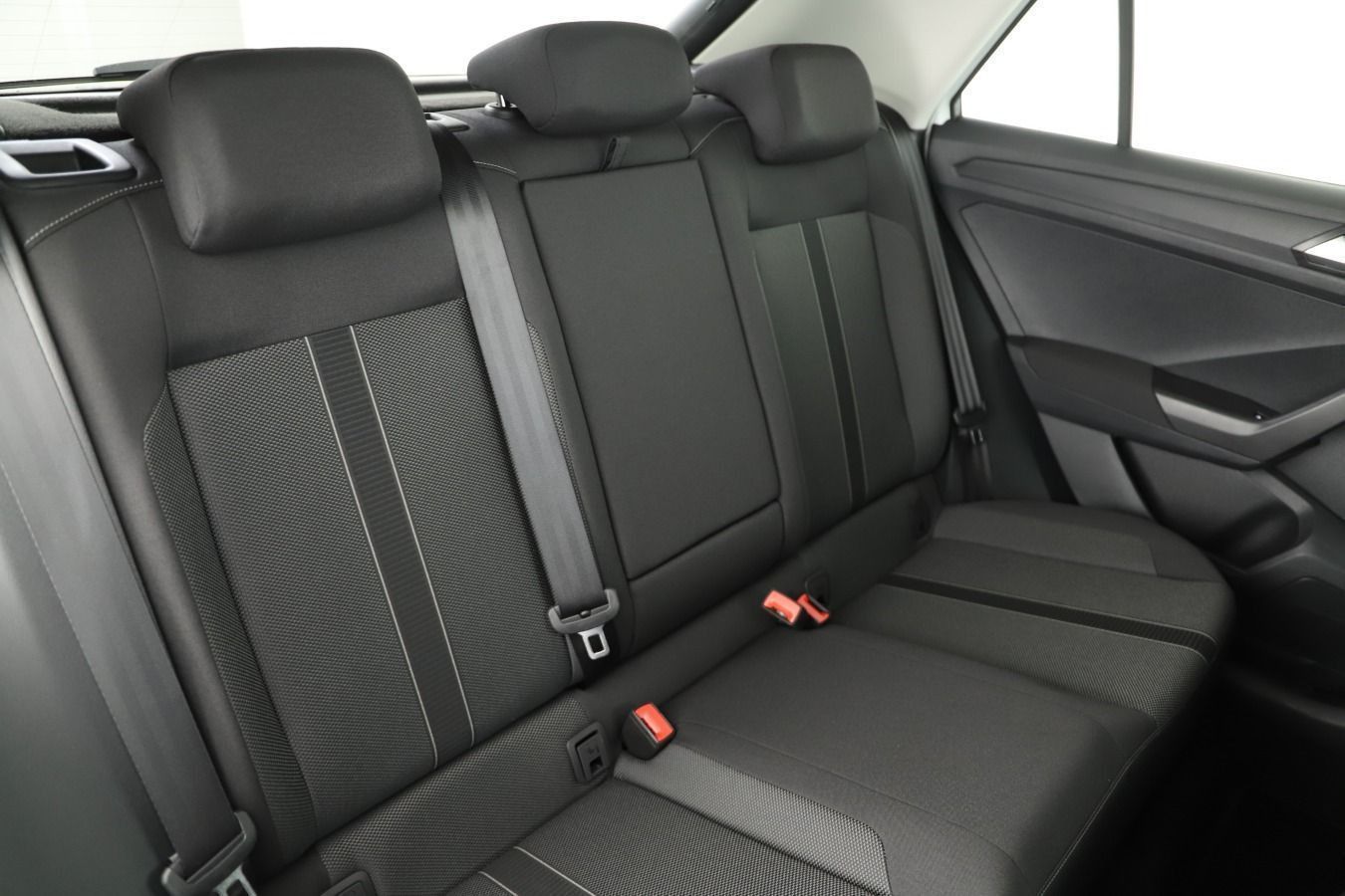 Volkswagen T-Roc - Bild 4