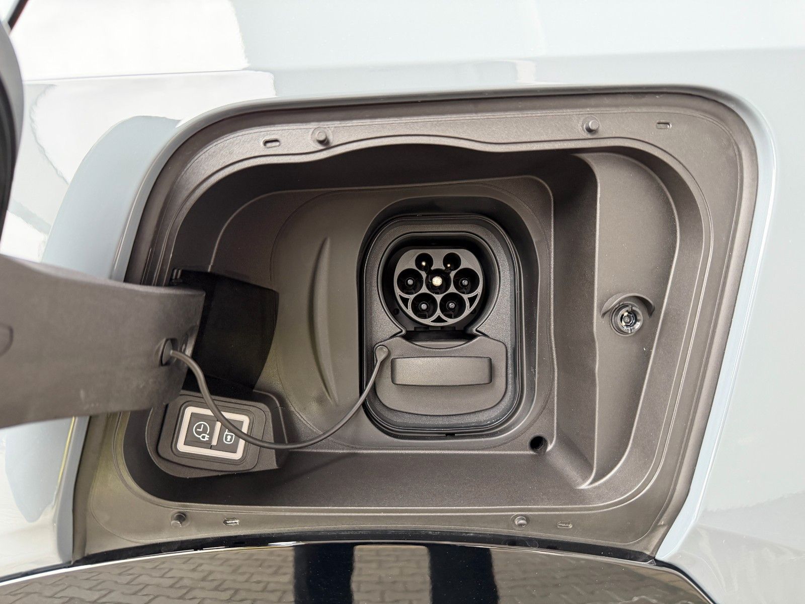 Fahrzeugabbildung Opel Mokka e GSE Kamera,LED,Matrix,Navi,SHZ,Keyless