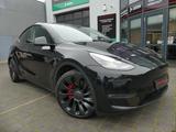 Tesla Model Y Performance Dual AWD LEDER/PANORAMA/MWST - Tesla Model Y in Berlin