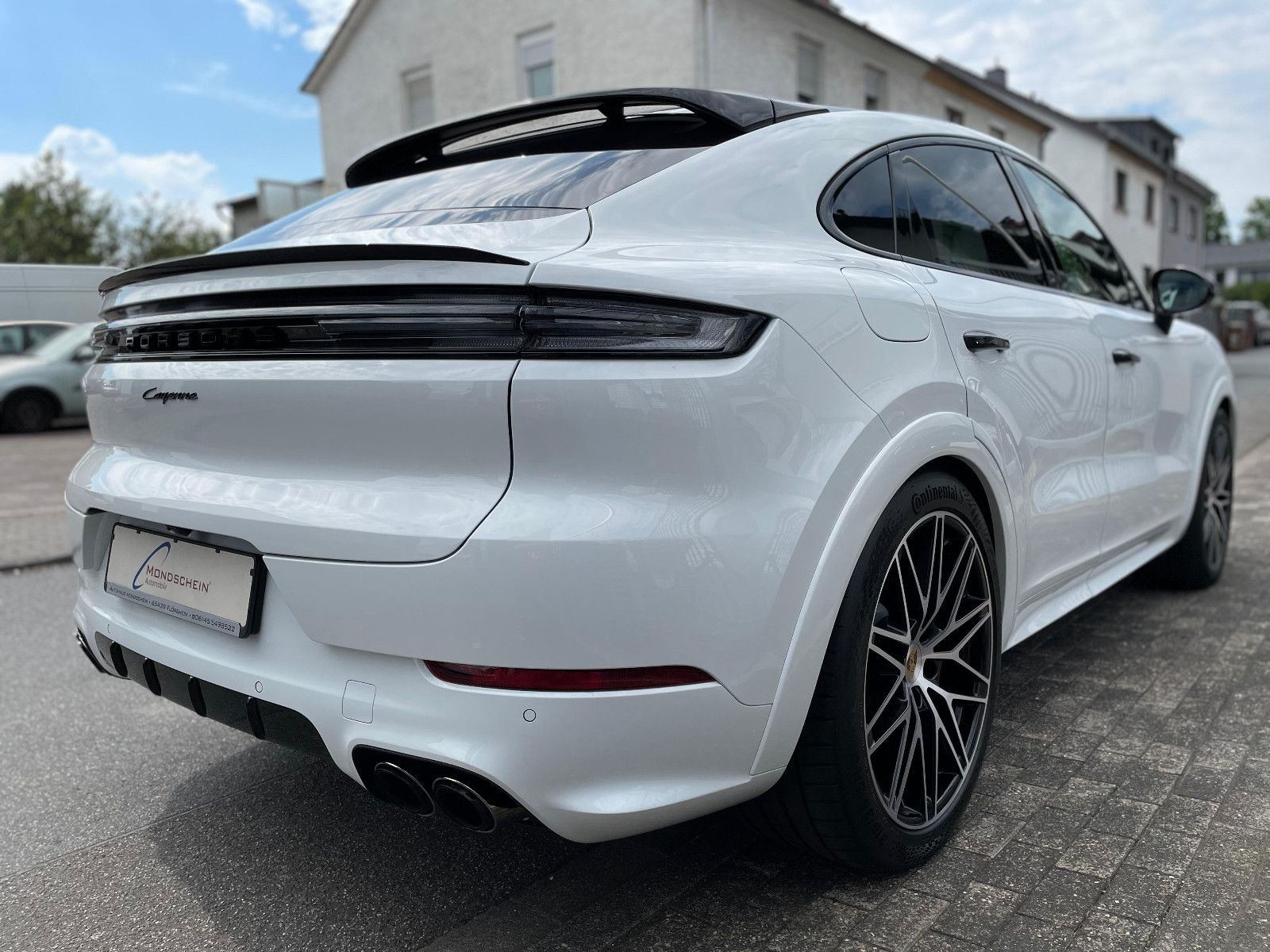 Fahrzeugabbildung Porsche Cayenne E-Hybrid Coupé |ACC|360°|SportDesign|22"