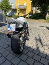Kawasaki Z1000 mit vielen Extras und Zubehör - Offers matching your search criteria