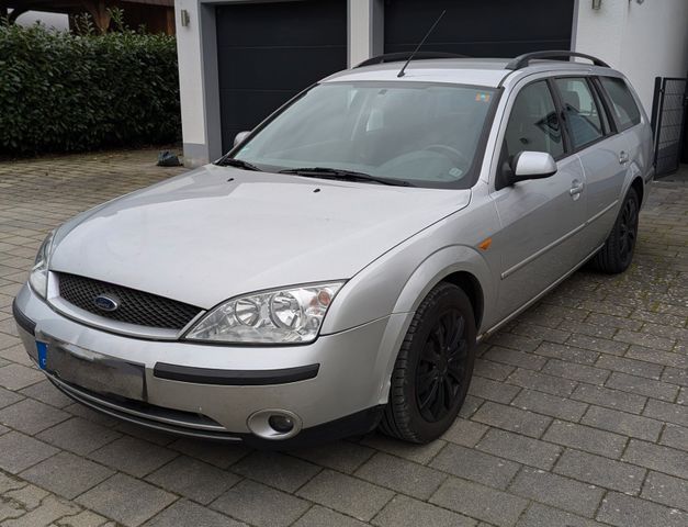 Ford Mondeo Turnier III 2.0 TSI (Baustellenauto)