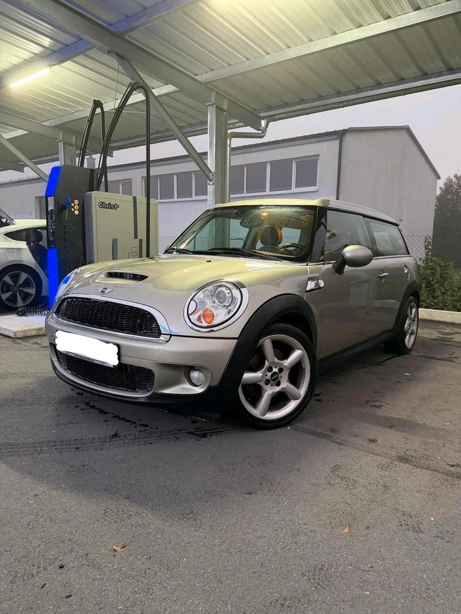 MINI Cooper S Clubman