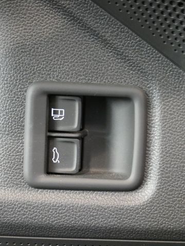 Passat Variant 1.5 TSI eHybrid Elegance AHK
