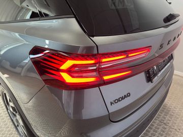 Fahrzeugbestand 31 Skoda Kodiaq 2.0 TDI 4x4 Sportline Pano AHK 7-Sitze