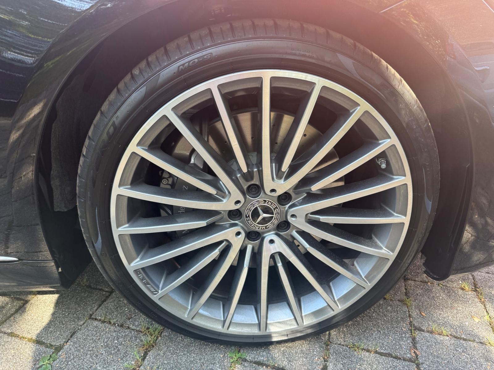 Mercedes-Benz S 580 4MATIC L first class fond - on stock