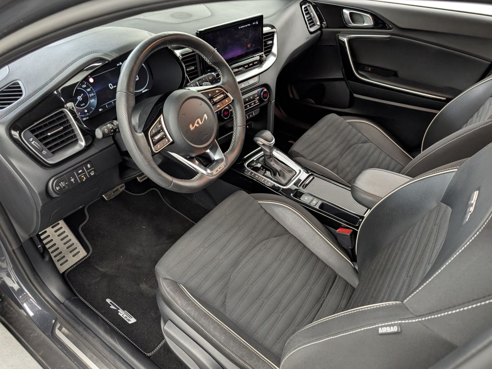 KIA cee'd Ceed SW 1.5 T-GDI DCT GT-Line JBL – Bild 36
