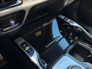 Kia Sorento 2.2D Platinum AWD DCT8 Glasdach 7 Sitzer