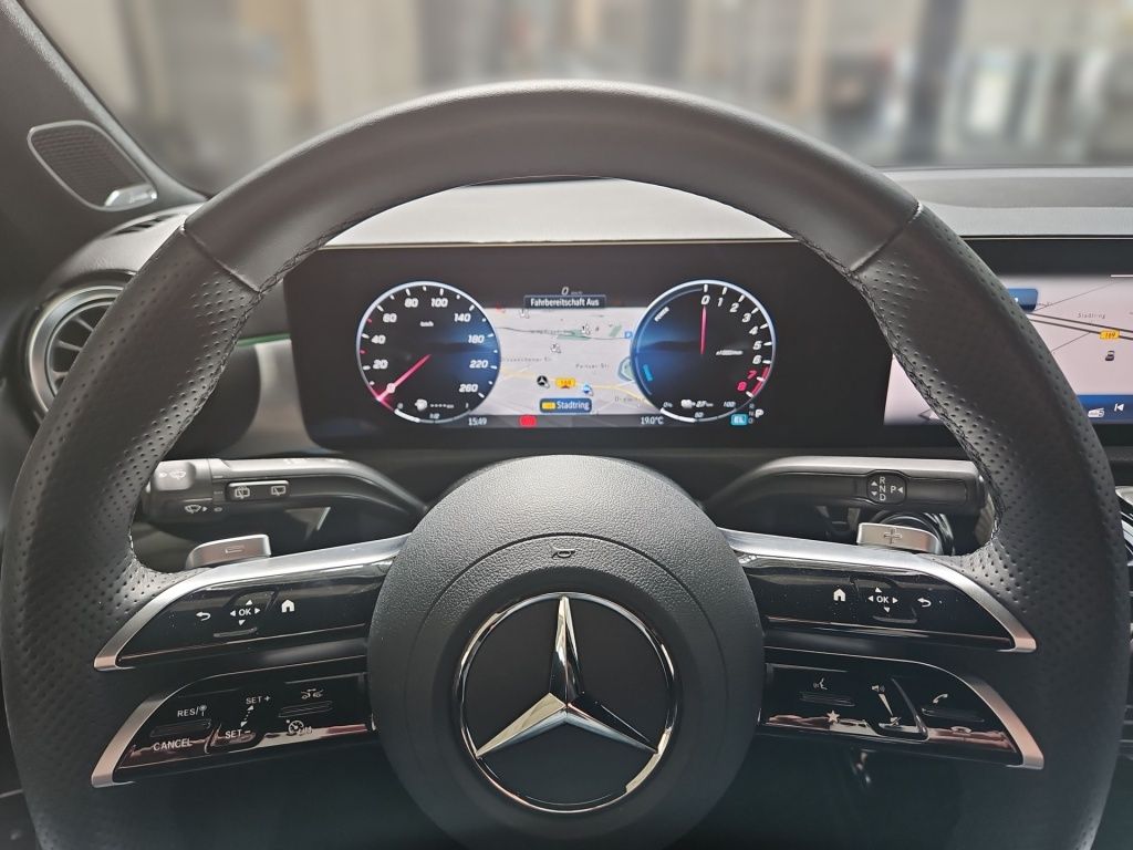 Fahrzeugabbildung Mercedes-Benz A 250 e AMG Night Totwi. LED 360° Sound KeyLess