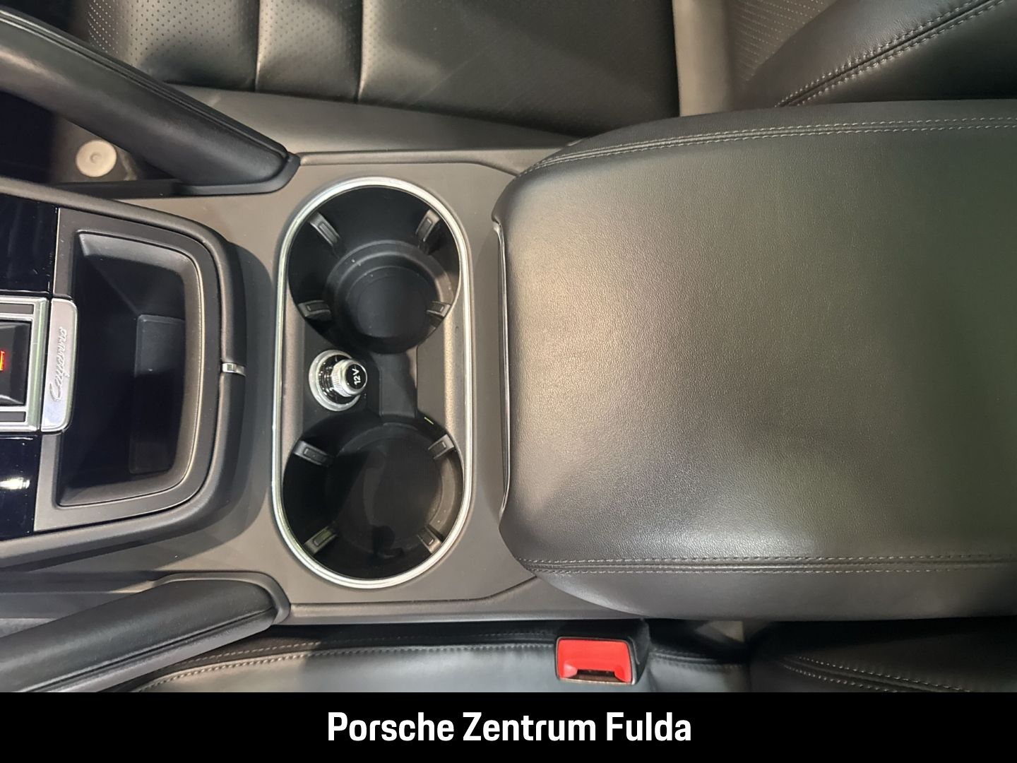 Porsche Cayenne E-Hybrid Surround-View Luftfederung foto 24