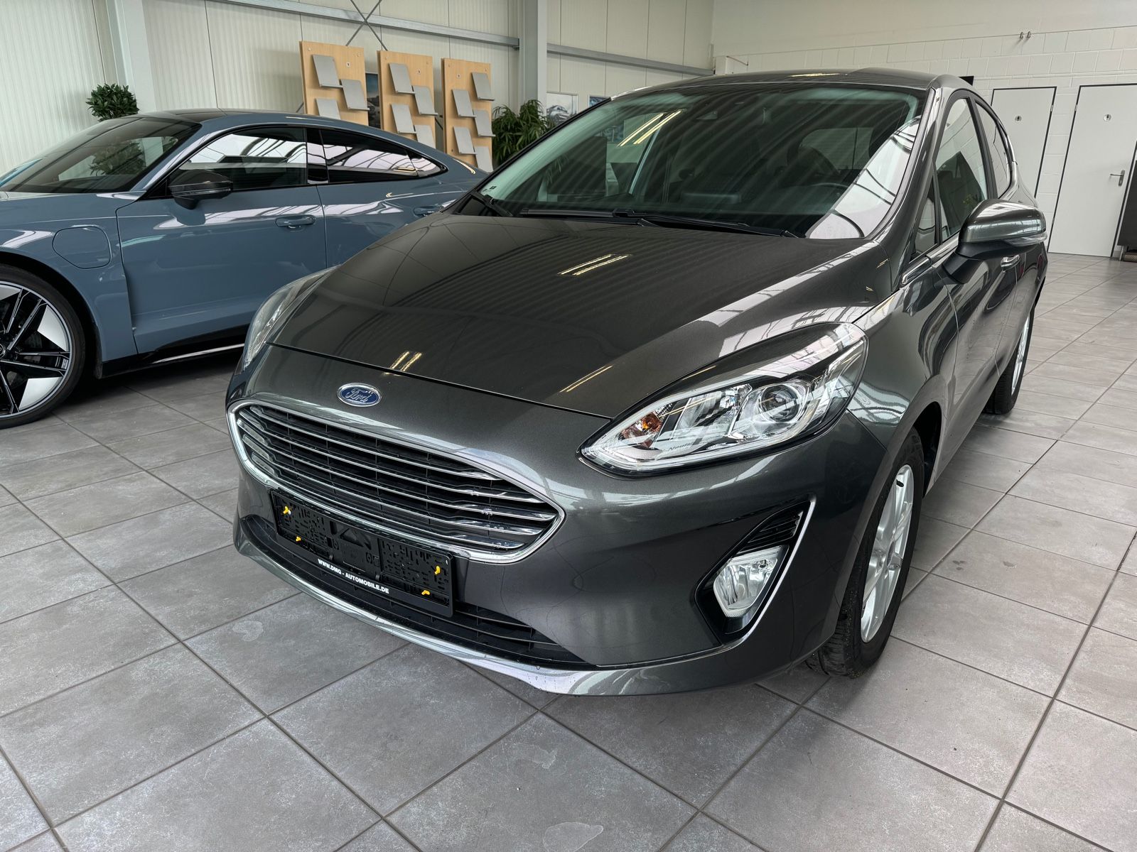 Fahrzeugabbildung Ford Fiesta Titanium/Winterpaket/LED/Sportsitze