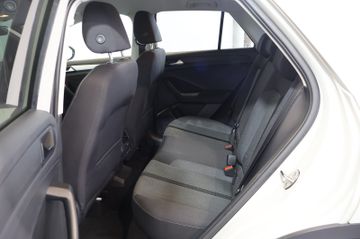 Volkswagen T-Roc 1.5 TSI Life AID+NAVI+PDC+LANE+17"+AHK