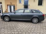 Audi A6 4.2 tiptronic quattro Avant - - Audi A6 aus 2005: Kombi