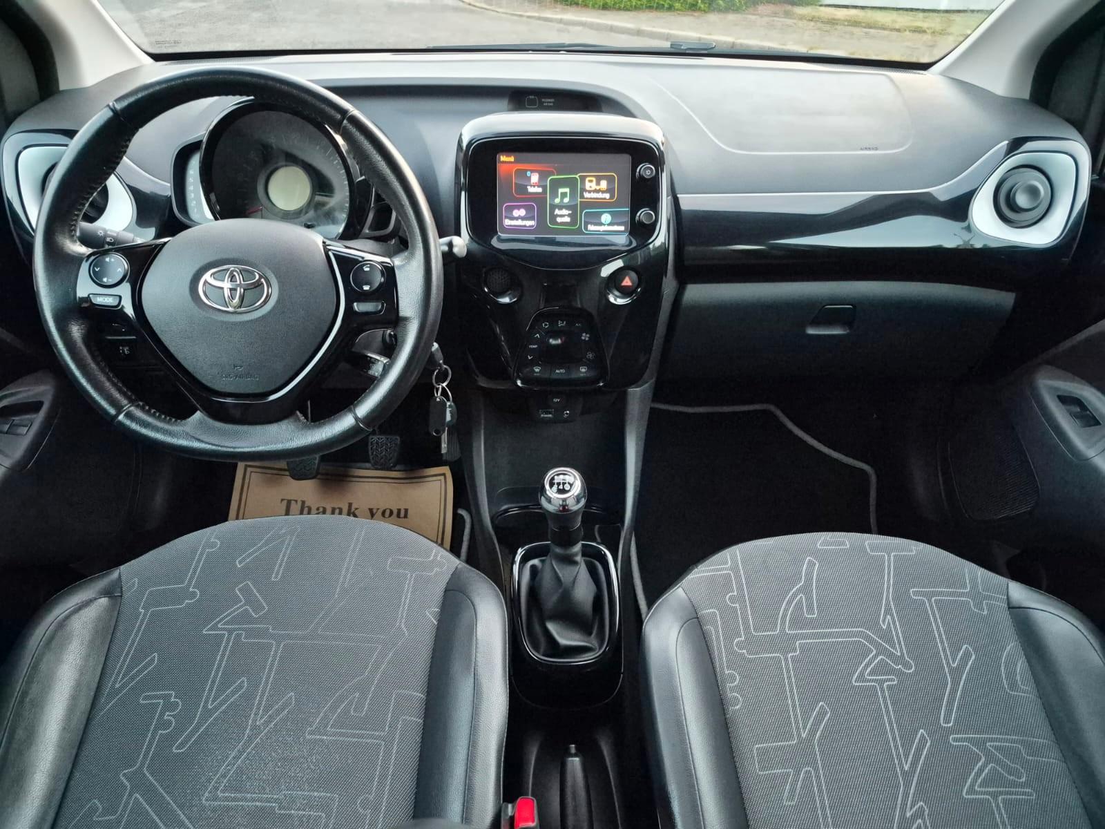 Toyota Aygo x-wave *wenig km*Faltdach