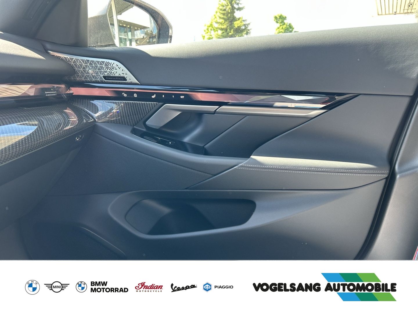 Fahrzeugabbildung BMW 530 e Touring M Sport Pro Park-Assistent Plus 20