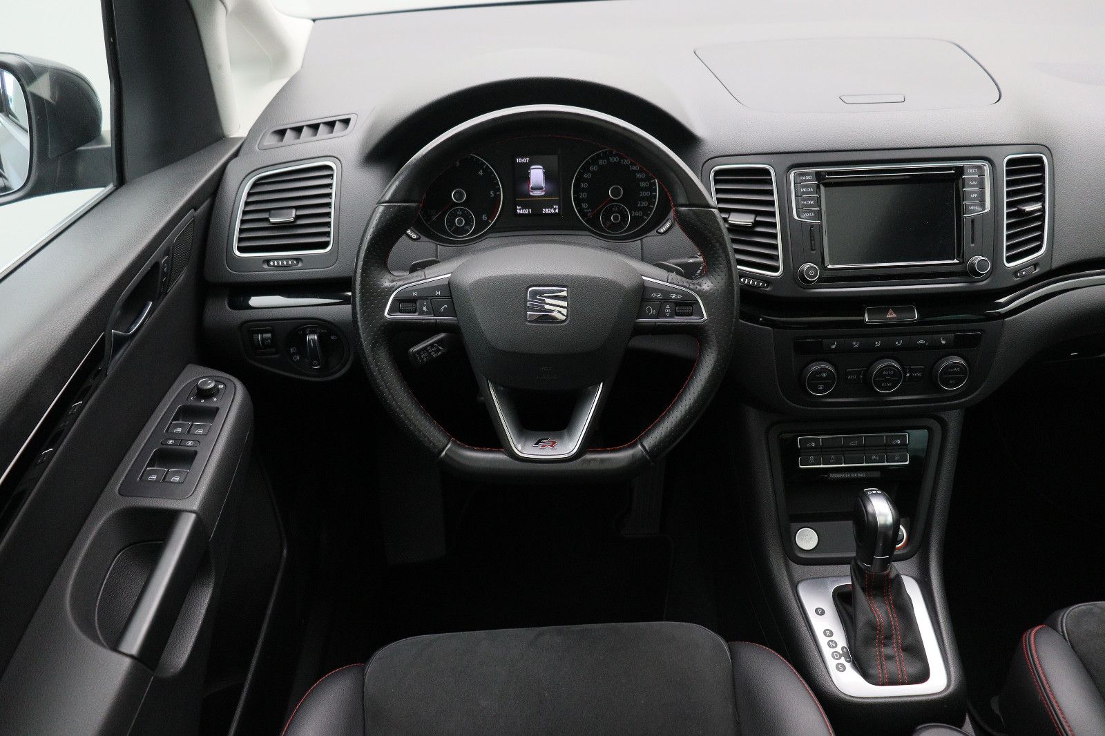 Fahrzeugabbildung SEAT Alhambra 2.0 FR-Line  Xcellence DSG 7 SITZE NAVI