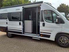 Adria Twin Supreme 640 SGX Edition, Automatik
