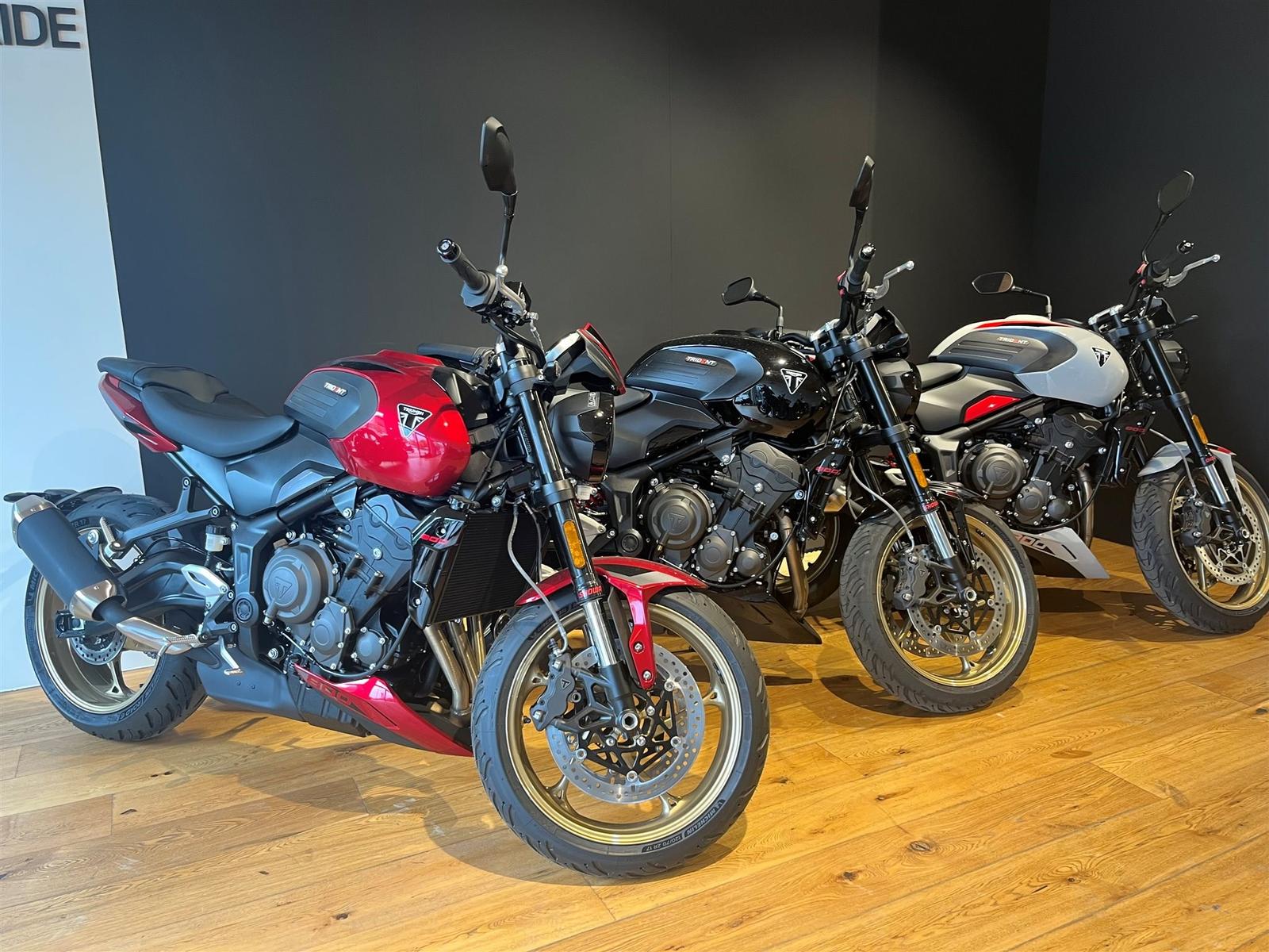 Triumph Trident 800 Neuheit 2026 / alle Farben sofort /